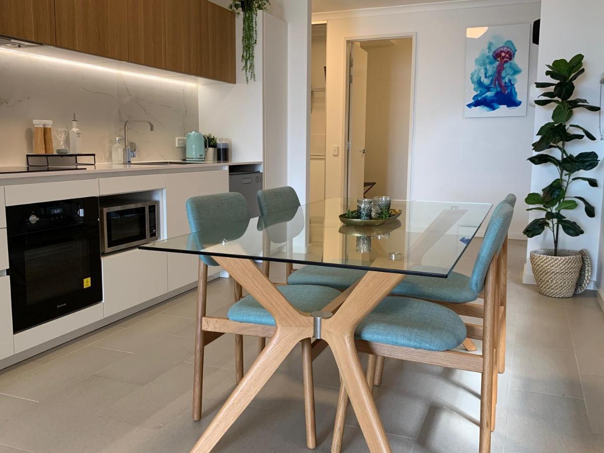 Mariner'S Cove ~ Luxe Waterfront Apartment Mindarie Exteriér fotografie